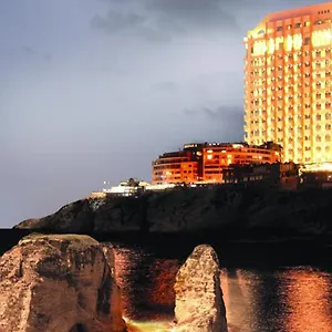 Aparthotel Raouche Arjaan By Rotana, Beirut